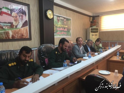جلسه هماهنگی و برنامه ریزی هفته فراجا شهرستان ترکمن برگزار شد