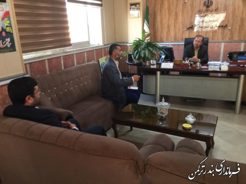 ملاقات مردمی مهندس غراوی فرماندار شهرستان ترکمن برگزار شد