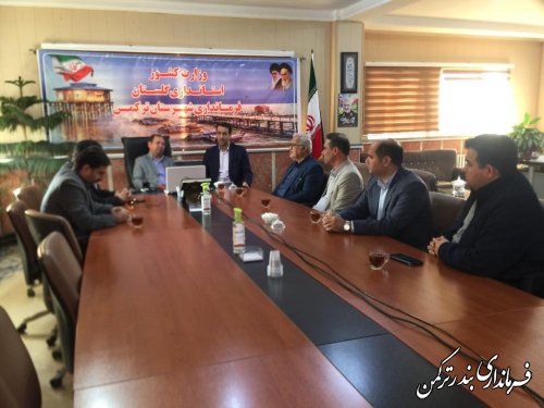 آئین تکریم و معارفه رئیس جدید اداره فرهنگ و ارشاد اسلامی شهرستان برگزار شد