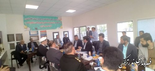 جلسه بررسی مشکلات شهرک صنعتی پنج پیکر بندرترکمن برگزار شد