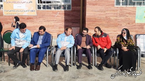 مانور سراسری زلزله و ایمنی مدارس بمناسبت ۸ آذر در شهرستان ترکمن برگزار گردید