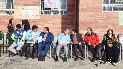 مانور سراسری زلزله و ایمنی مدارس بمناسبت ۸ آذر در شهرستان ترکمن برگزار گردید