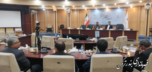 حضور فرماندار شهرستان در همایش استانی جهاد تبیین و اطلاع رسانی هنرمندانه