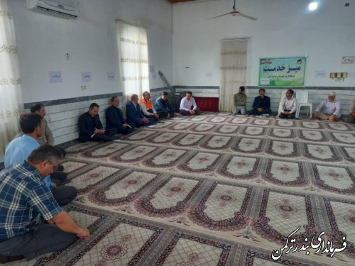 برپایی میزخدمت و رسیدگی به مشکلات مردم در روستای اورکت حاجی بندرترکمن