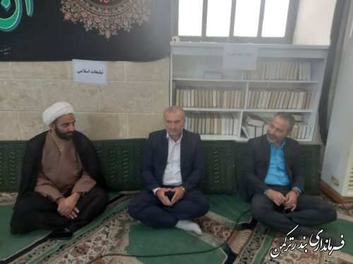 برگزاری مراسم میز خدمت  در محل مسجد جامع شهرستان