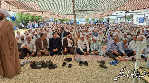 حضور فرماندار در ضیافت فارغ التحصیلی جمعی از طلاب علوم دینی حوزه علمیه سراج الدین نیازاباد