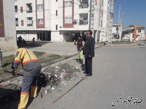 بازدید فرماندار از مسکن مهر مروارید بندر ترکمن