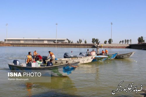 برگزاری اولین دوره مسابقات قایق‌های تندرو قهرمانی کشور در بندرترکمن