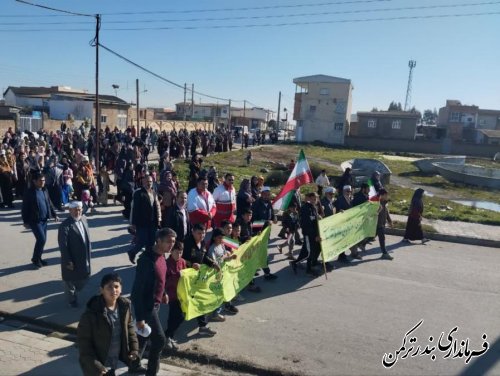 همایش پیاده روی خانوادگی در روستای چاپاقلی بندرترکمن برگزار شد