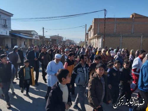 همایش پیاده روی خانوادگی در روستای چاپاقلی بندرترکمن برگزار شد