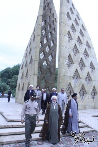 حضور اعضای کمیسیون فرهنگی مجلس شورای اسلامی در گلزار نورالشهداء گرگان