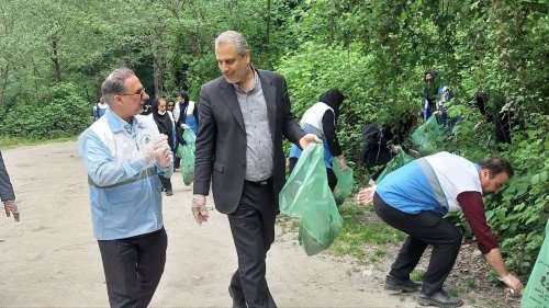 مراسم پاکسازی طبیعت به مناسبت روز زمین پاک در گرگان