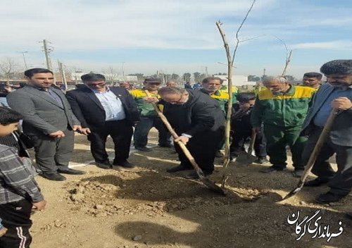 درخت نشانه قدرت و عظمت پرودگار است