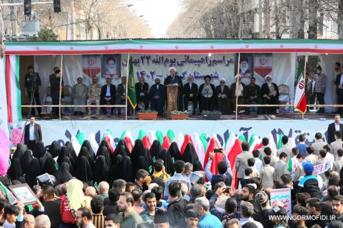 حضور شورآفرین مردم گرگان در جشن ملی انقلاب