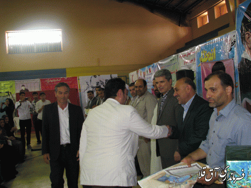 برگزاری همایش روز جوان و مبارزه  با مواد مخدر با حضور فرماندار به روایت تصویر