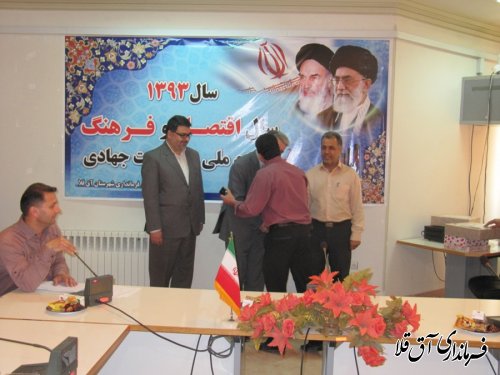 خبرنگار وجدان بیدار جامعه ، چشم بینا و زبان گویای مردم است