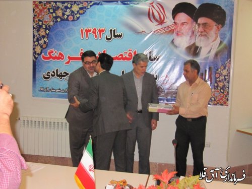 خبرنگار وجدان بیدار جامعه ، چشم بینا و زبان گویای مردم است