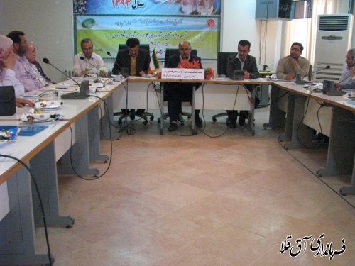 جلسه مطلعین و مروجان کشاورزی ستاد سرشماری کشاورزی شهرستان آق قلا برگزار شد