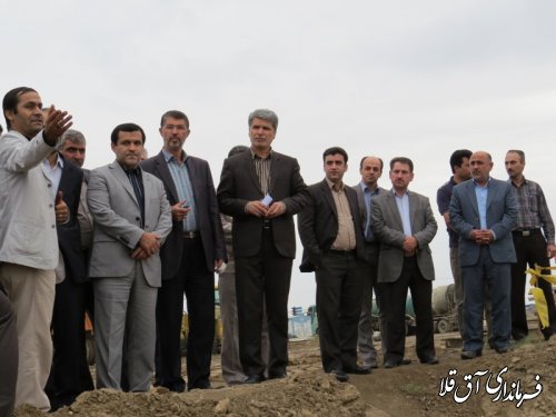 بازدید اعضای کمیسیون برنامه و بودجه مجلس از سد آقدکش و مجتمع  پتروشیمی