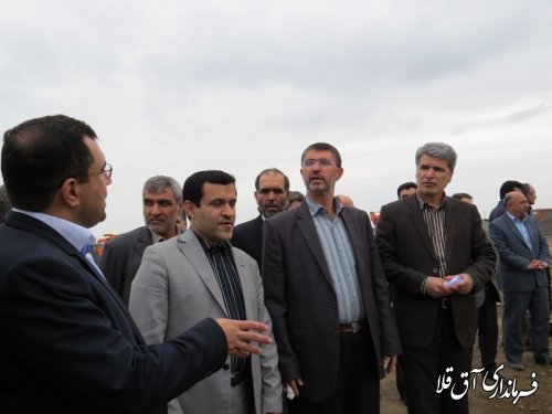 بازدید اعضای کمیسیون برنامه و بودجه مجلس از سد آقدکش و مجتمع  پتروشیمی
