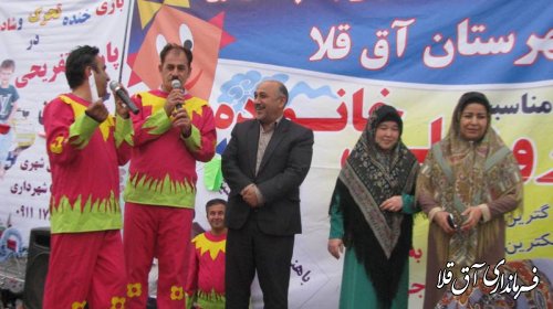 جشنواره پرواز بادبادک ها در شهرستان آق قلا برگزار شد