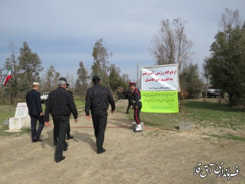 بازدید فرماندار شهرستان آق قلا از اردوگاه رزمی آموزشی پدافند غیرعامل نیروی انتظامی