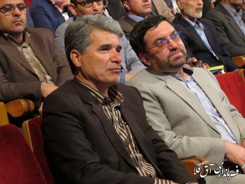 فرماندار شهرستان آق قلا در هجدهمین جشنواره خیرین مدرسه ساز استان شرکت کرد