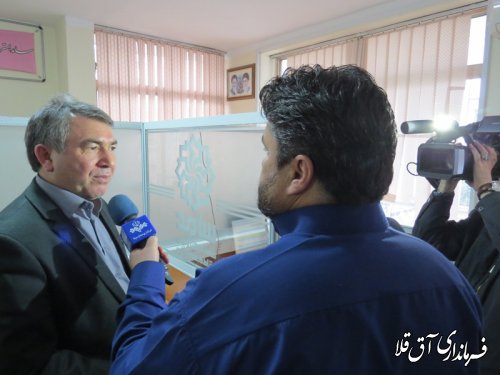 فرماندار شهرستان آق قلا به صورت ارتباط مستقیم،پاسخگوی شهروندان بود