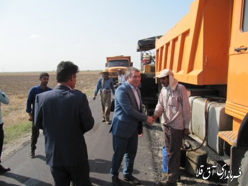 آسفالت مسیر روستاهای چن سولی تا کریم جرجانی به طول 6 کیلومتر و اعتبار 24 میلیارد ریال