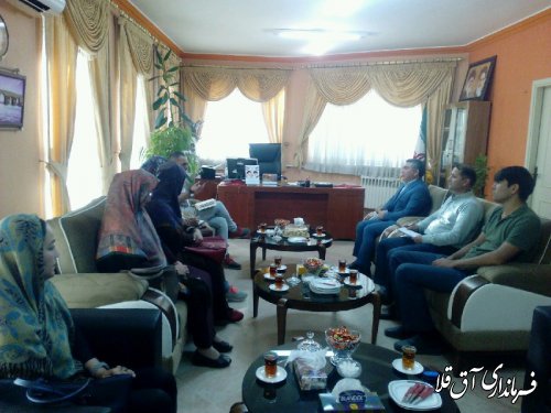 اهدای پروانه فعالیت"پیشگامان سبز قلعه سفید"توسط فرماندار شهرستان آق قلا