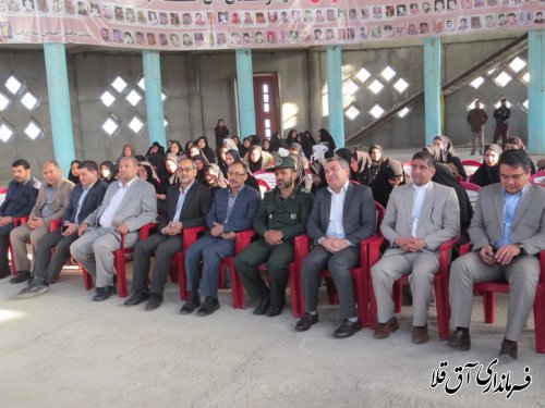 مراسم بدرقه دومین مرحله از اعزام کاروان راهیان نور دانش آموزی شهرستان آق قلا برگزار شد