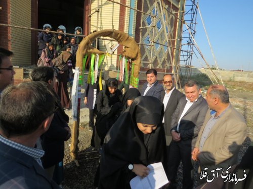 مراسم بدرقه دومین مرحله از اعزام کاروان راهیان نور دانش آموزی شهرستان آق قلا برگزار شد