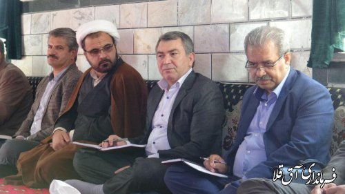 4 هزار متر مربع آسفالت با اعتبار 2 میلیارد و 500 میلیون ریال در روستای وحدت اسلامی و تخصیص 3 میلیارد و 500 میلیون ریال جهت تکمیل طرح هادی روستای امین آباد