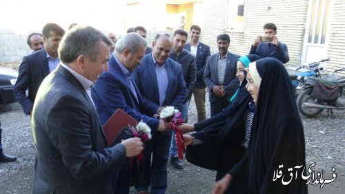 4 هزار متر مربع آسفالت با اعتبار 2 میلیارد و 500 میلیون ریال در روستای وحدت اسلامی و تخصیص 3 میلیارد و 500 میلیون ریال جهت تکمیل طرح هادی روستای امین آباد