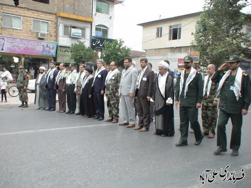 رژه با شکوه نیروهای نظامی وانتظامی درعلی آباد کتول(گزارش تصویری)