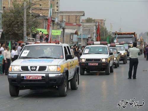 رژه با شکوه نیروهای نظامی وانتظامی درعلی آباد کتول(گزارش تصویری)