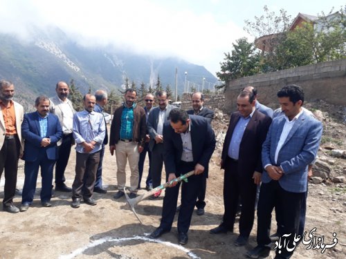  با حضور فرماندار علی آباد کتول پارک کودک روستای الستان کلنگزنی شد