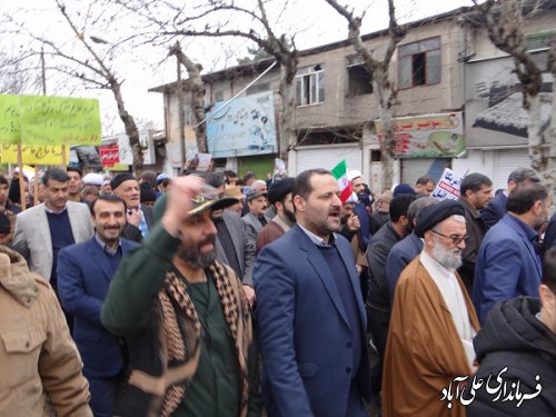 مردم علی آبادکتول در چهل و یکمین بهار انقلاب با خلق حماسه‌ای نو به پیام رهبری لبیک گفته و خواستار ادامه راه شهیدان شدند.