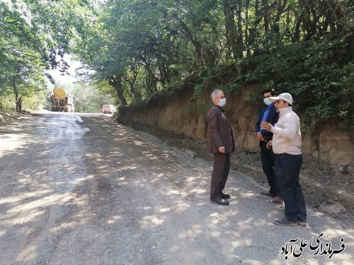 بازدید فرماندار علی آبادکتول از پروژه بهسازی راه روستای کوهستانی وسیع سر