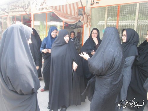 بازدید مدیرکل امورخانواده وبانوان استانداری ومشاوراستاتدار گلستان ازبازارچه زینبیه علی آباد کتول(گزارش تصو یری)