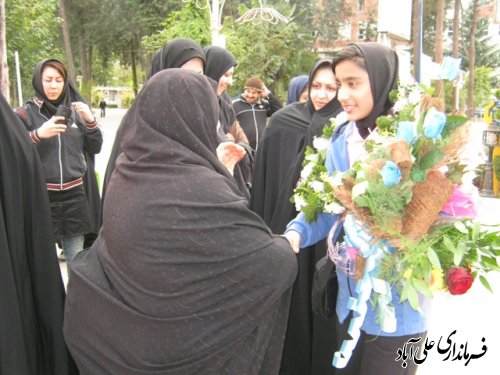 مراسم استقبال ازورزشکار خانم فوتبالست  درعلی آباد کتول
