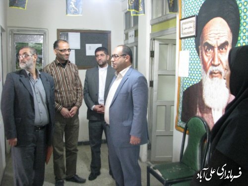بازدید سرزده فرماندار علی آباد کتول از ادارات شهرستان