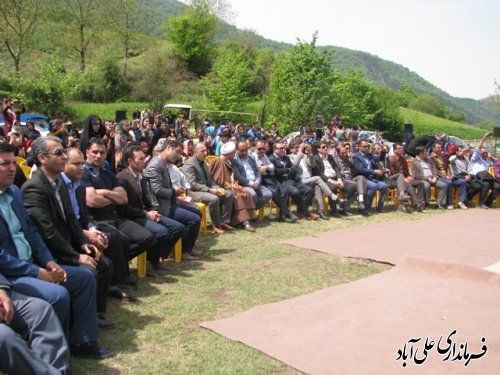 مراسم جشن گرامیداشت مقام ومنزلت زن درروستای الازمن علی آباد کتول