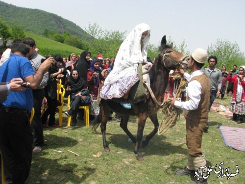 مراسم جشن گرامیداشت مقام ومنزلت زن درروستای الازمن علی آباد کتول