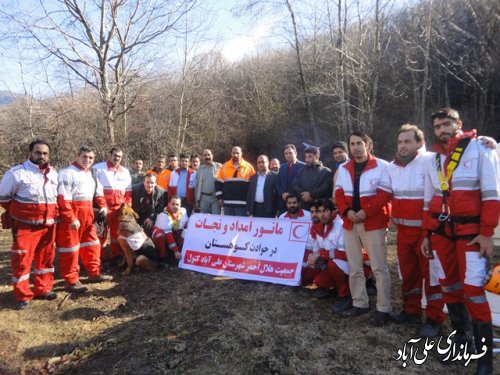 مانور امداد و نجات کوهستان باحضورفرماندار برگزار شد 