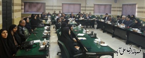  تغییر نگاه در برنامه ریزی در جهت کاهش آسیبهای اجتماعی ضروریست.