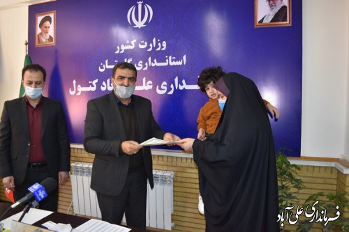 اتمام پروژه های نیمه تمام و جذب سرمایه گذار از برنامه های ما در این دولت است