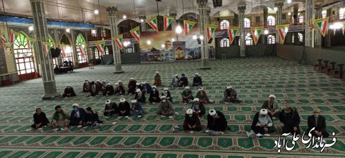 مبانی جهاد تبیین در اختیار روحانیت است
