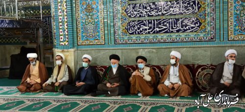 مبانی جهاد تبیین در اختیار روحانیت است
