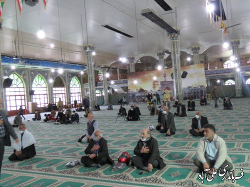این عالم مجاهد، شخصیتی مردم دار، ساده زیست، گشاده رو و متواضع بودند